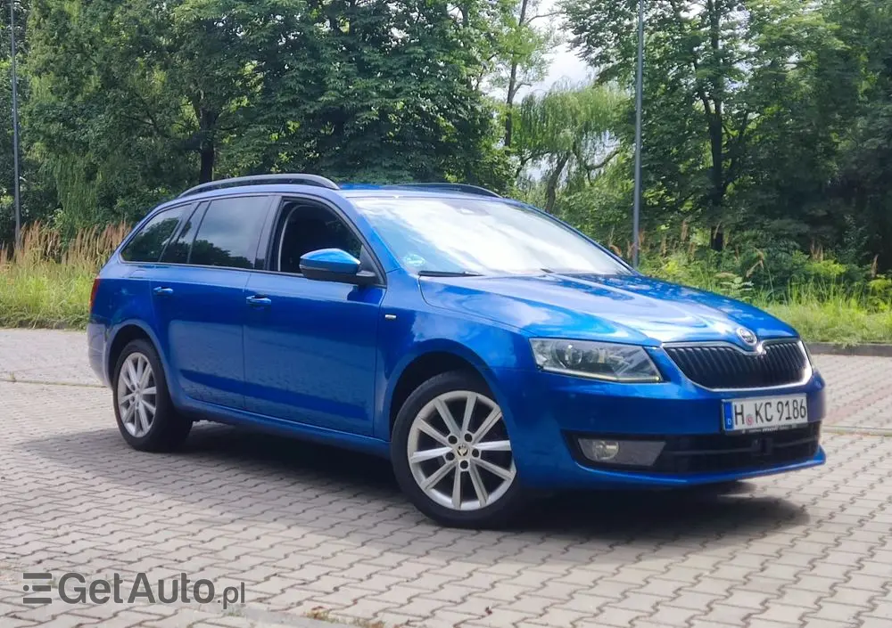 SKODA Octavia 1.4 TSI Joy DSG