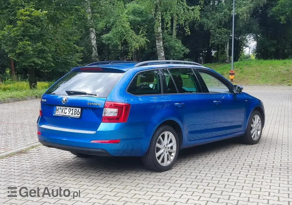 SKODA Octavia 1.4 TSI Joy DSG