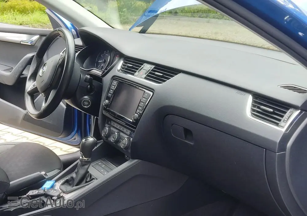 SKODA Octavia 1.4 TSI Joy DSG