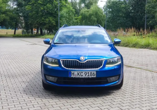 SKODA Octavia 1.4 TSI Joy DSG