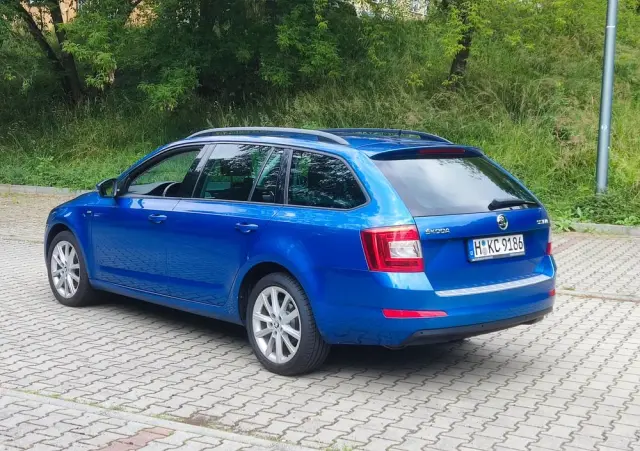 SKODA Octavia 1.4 TSI Joy DSG