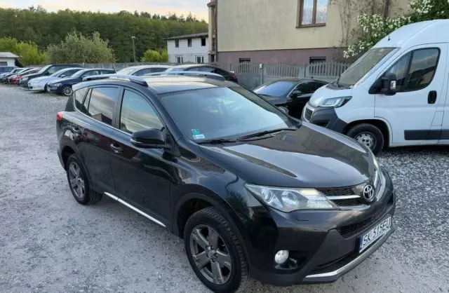 TOYOTA Rav 4 
