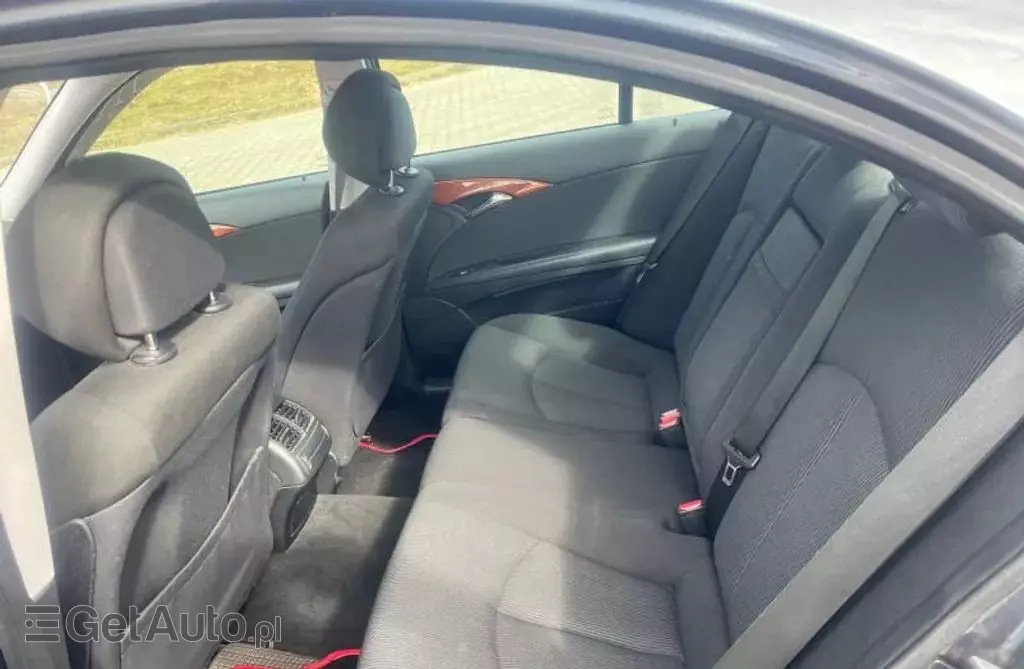 MERCEDES-BENZ Klasa E 