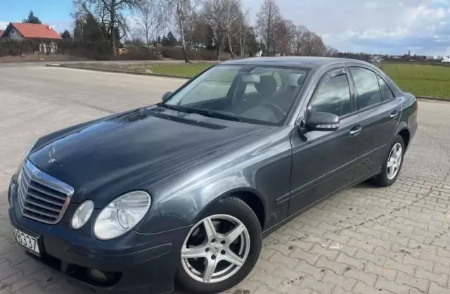 MERCEDES-BENZ Klasa E 