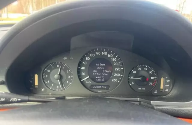 MERCEDES-BENZ Klasa E 