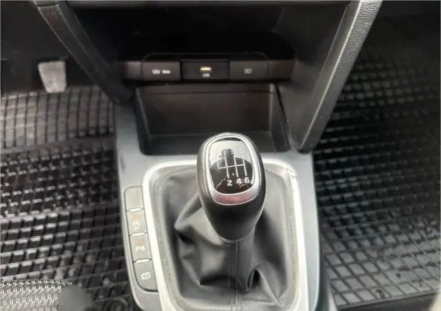 KIA Ceed 1.5 T-GDI M