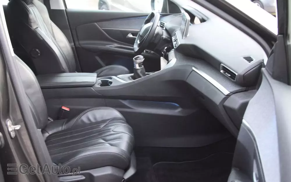 PEUGEOT 3008 1.6 BlueHDi Allure S&S