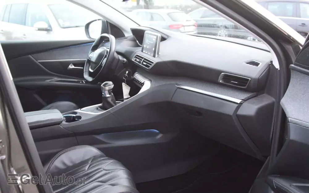 PEUGEOT 3008 1.6 BlueHDi Allure S&S