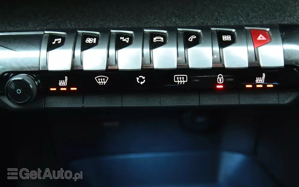 PEUGEOT 3008 1.6 BlueHDi Allure S&S