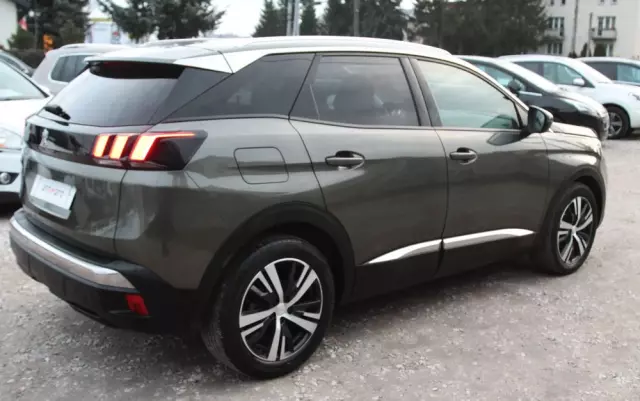 PEUGEOT 3008 1.6 BlueHDi Allure S&S