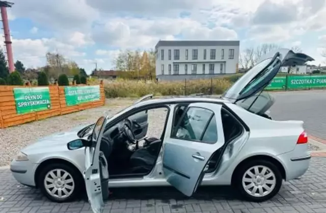 RENAULT Laguna 