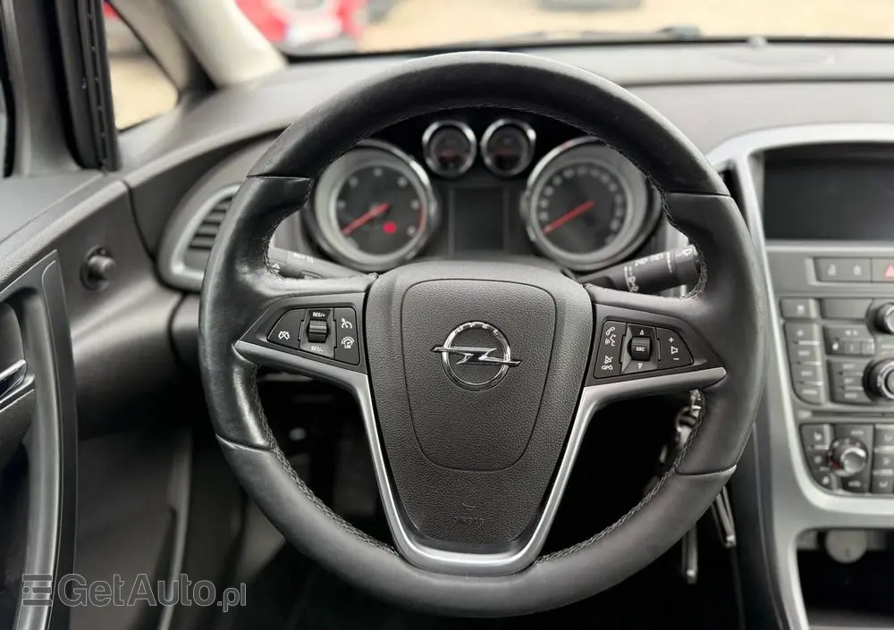 OPEL Astra IV 1.7 CDTI Cosmo