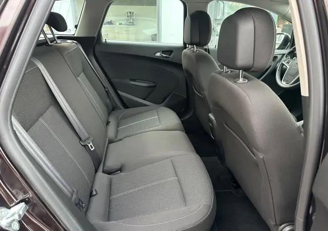 OPEL Astra IV 1.7 CDTI Cosmo