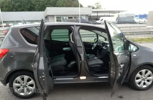 OPEL Meriva 