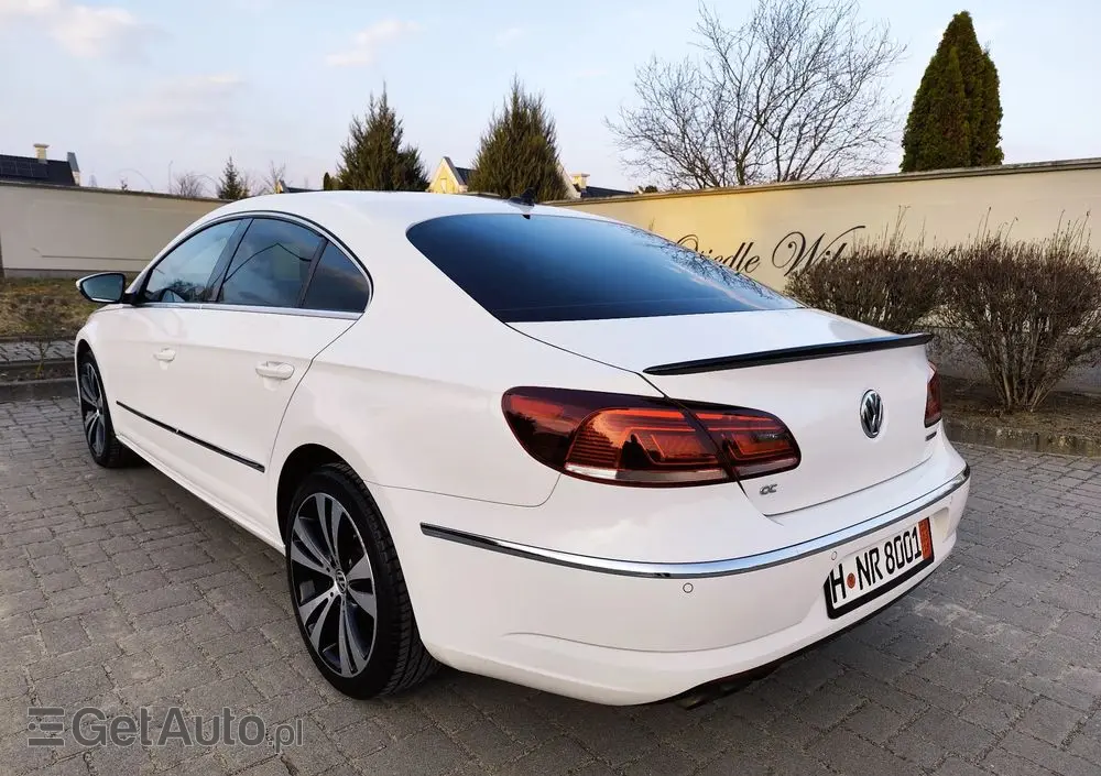 VOLKSWAGEN CC 2.0 TDI 4Motion BlueMotion Technology