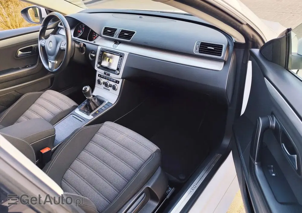 VOLKSWAGEN CC 2.0 TDI 4Motion BlueMotion Technology