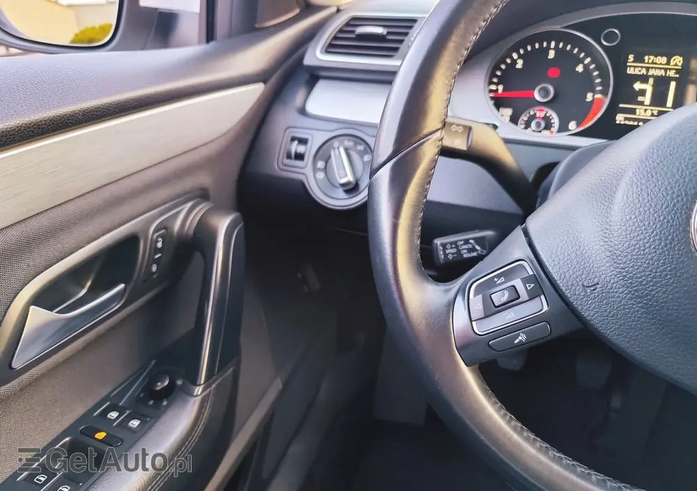 VOLKSWAGEN CC 2.0 TDI 4Motion BlueMotion Technology