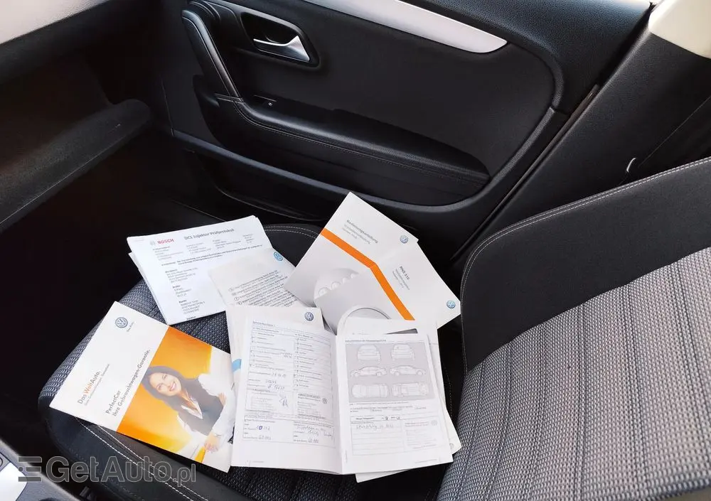 VOLKSWAGEN CC 2.0 TDI 4Motion BlueMotion Technology