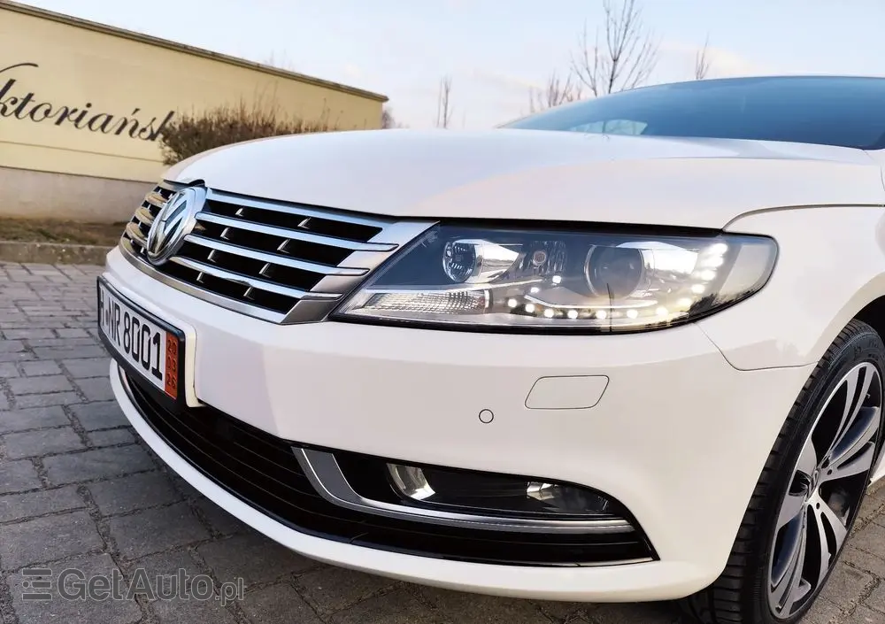 VOLKSWAGEN CC 2.0 TDI 4Motion BlueMotion Technology