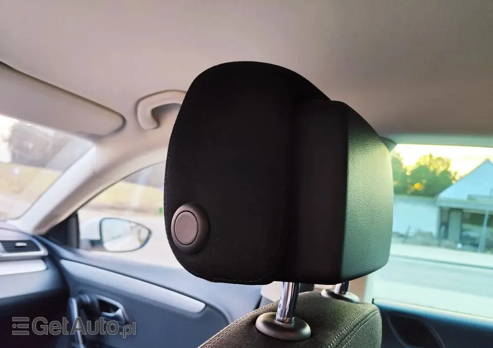 VOLKSWAGEN CC 2.0 TDI 4Motion BlueMotion Technology