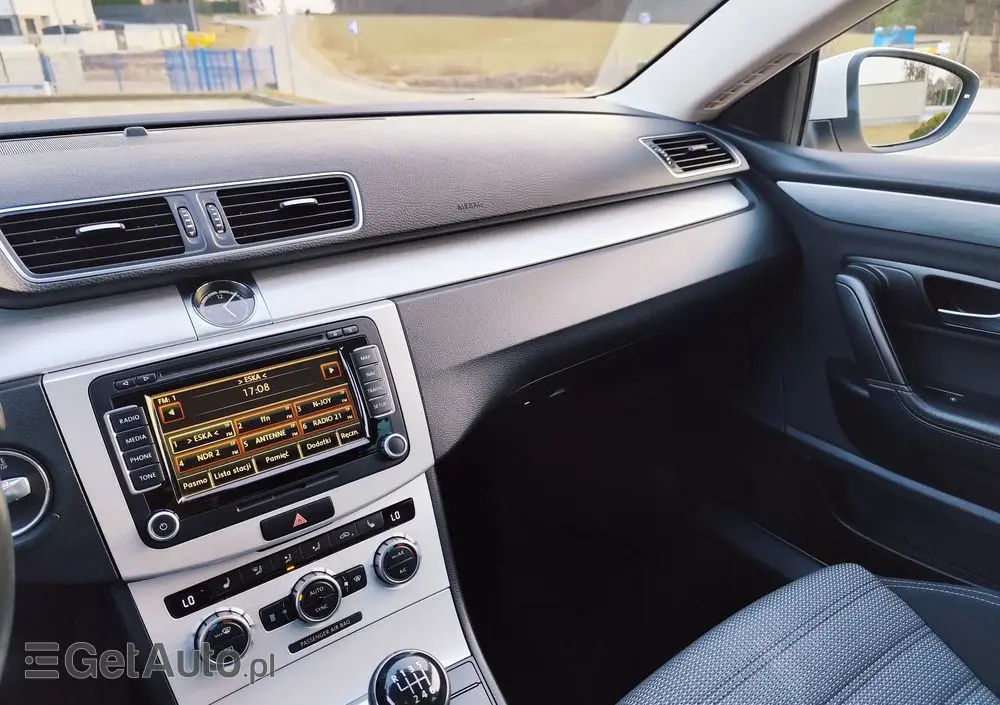 VOLKSWAGEN CC 2.0 TDI 4Motion BlueMotion Technology