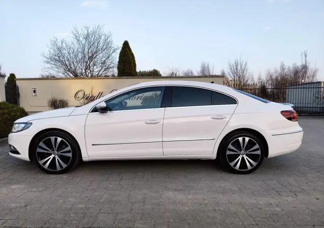 VOLKSWAGEN CC 2.0 TDI 4Motion BlueMotion Technology
