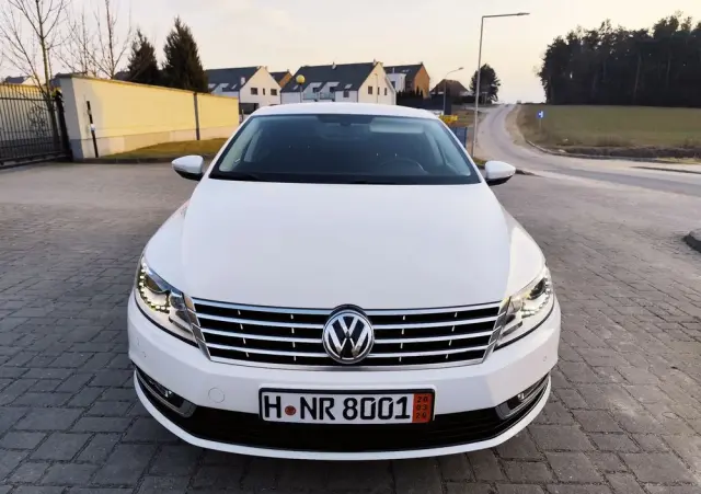 VOLKSWAGEN CC 2.0 TDI 4Motion BlueMotion Technology