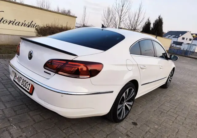 VOLKSWAGEN CC 2.0 TDI 4Motion BlueMotion Technology