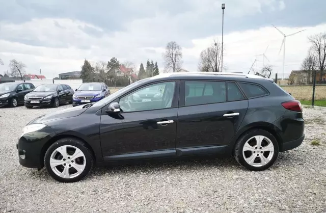 RENAULT Megane 