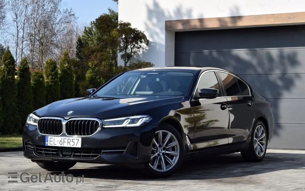 BMW Seria 5 530i xDrive M Sport Edition
