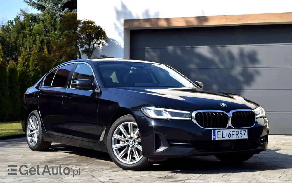 BMW Seria 5 530i xDrive M Sport Edition