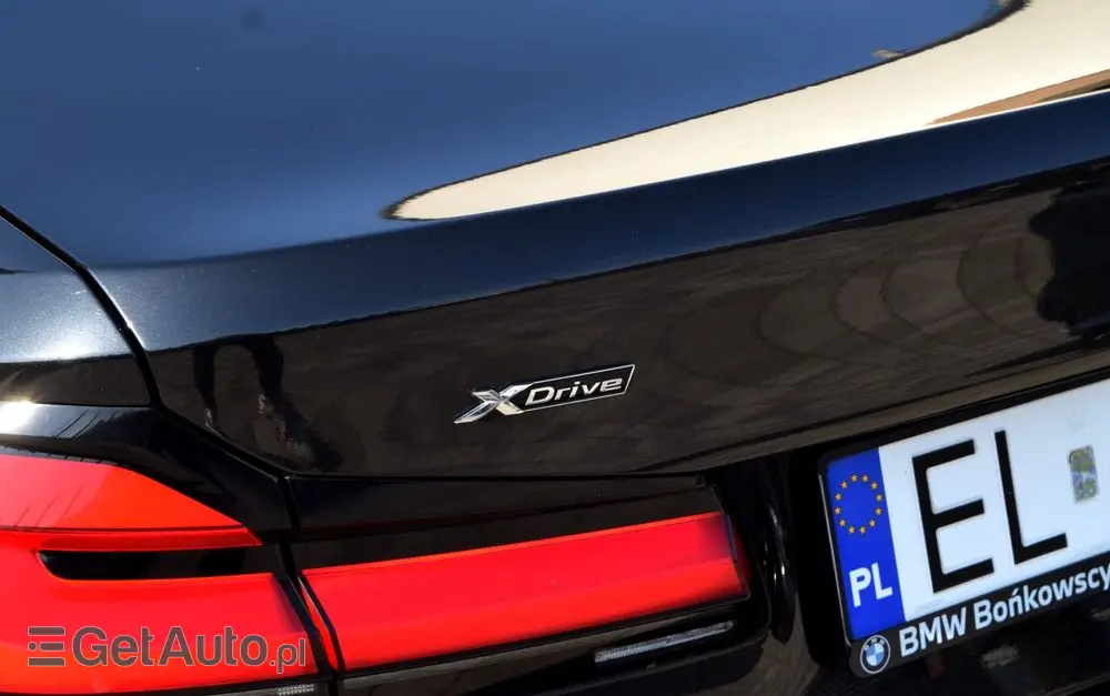 BMW Seria 5 530i xDrive M Sport Edition