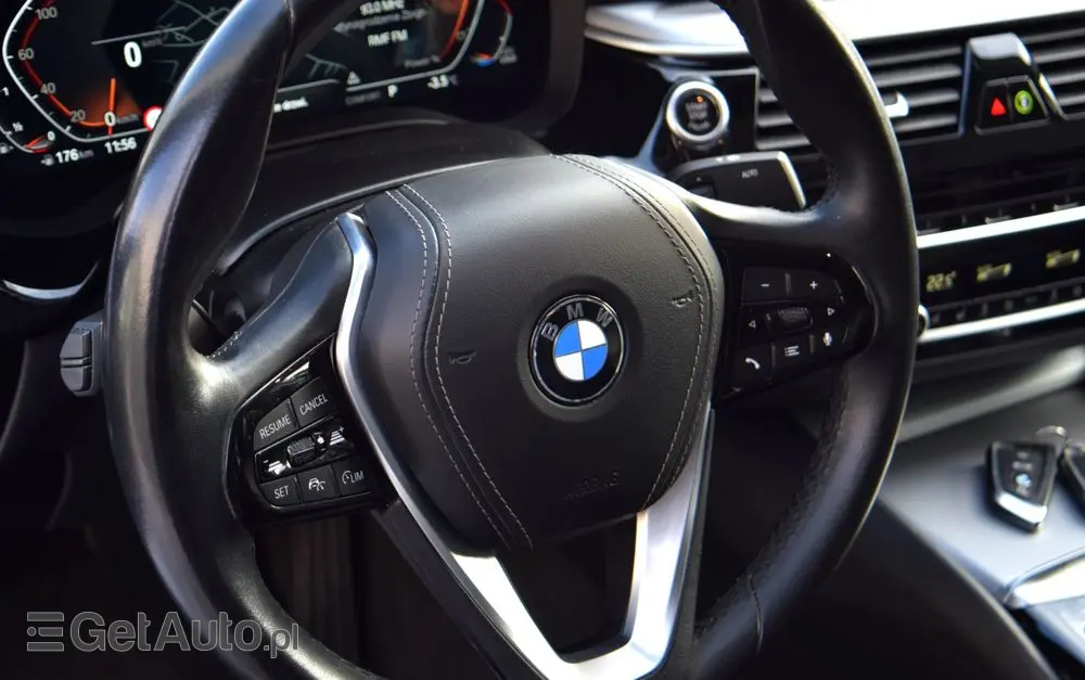BMW Seria 5 530i xDrive M Sport Edition