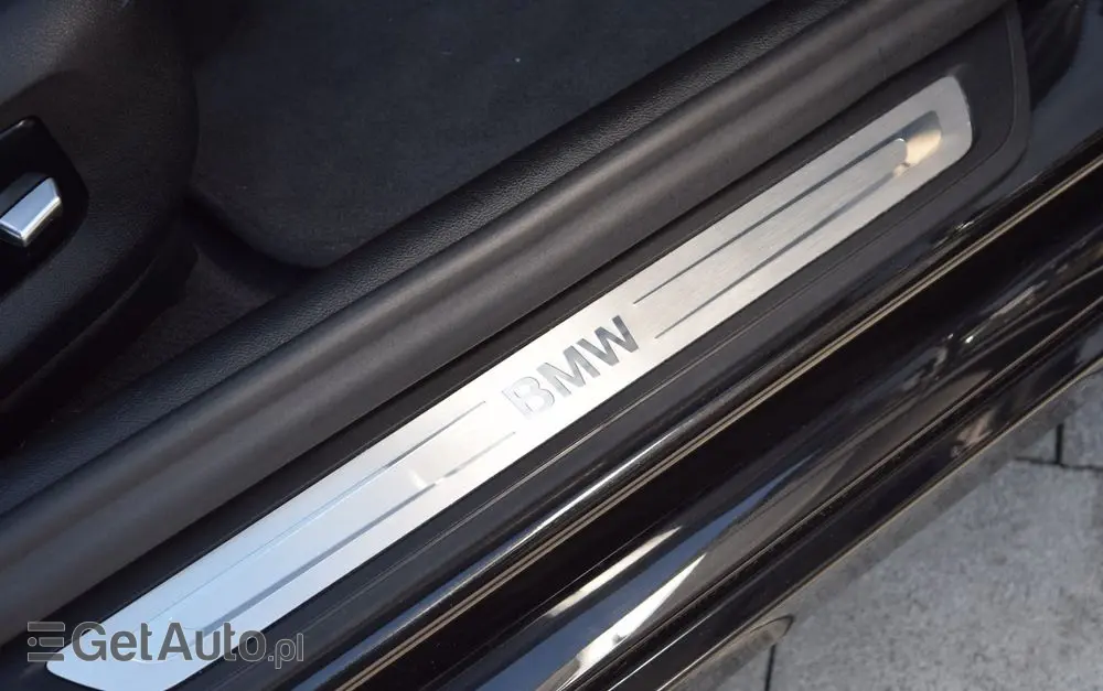 BMW Seria 5 530i xDrive M Sport Edition