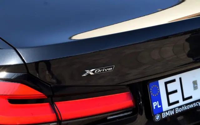 BMW Seria 5 530i xDrive M Sport Edition