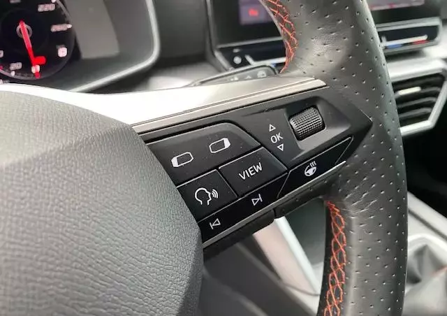 SEAT Leon 1.5 TSI FR