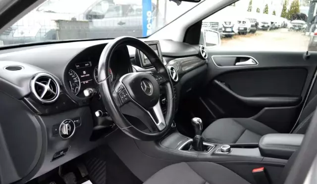 MERCEDES-BENZ Klasa B 