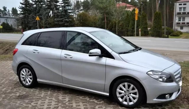 MERCEDES-BENZ Klasa B 