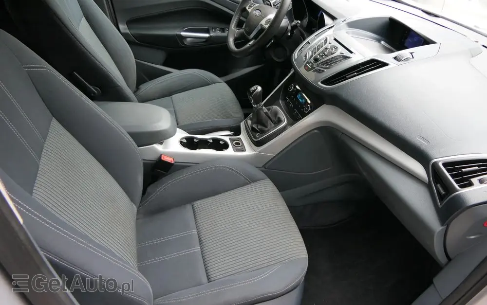 FORD C-MAX 1.6 Ti-VCT Titanium