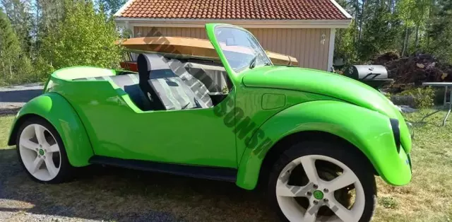 VOLKSWAGEN Beetle 