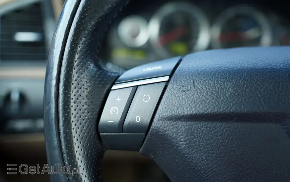 VOLVO S60 2.4 Summum