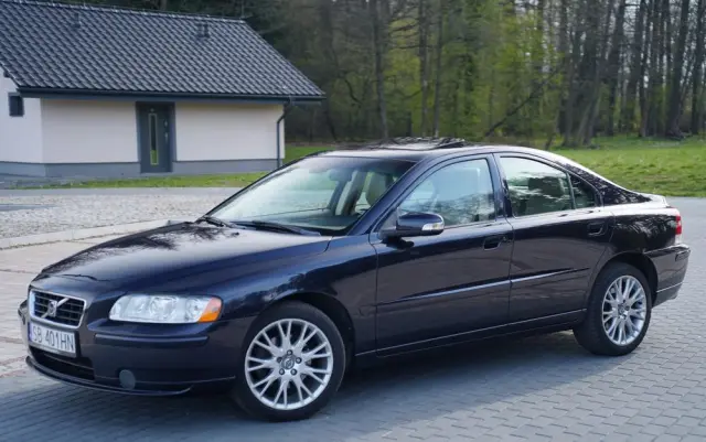 VOLVO S60 2.4 Summum