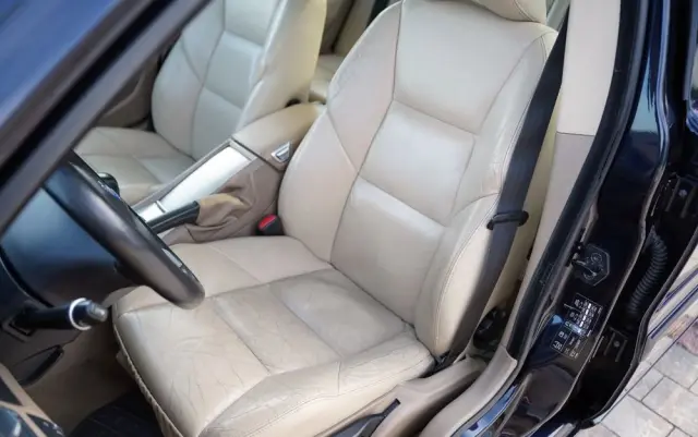 VOLVO S60 2.4 Summum