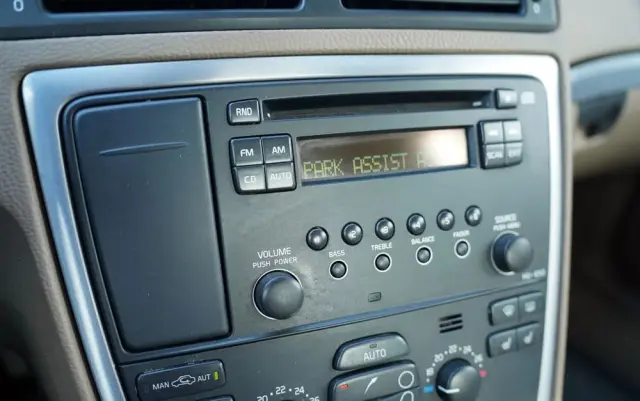 VOLVO S60 2.4 Summum