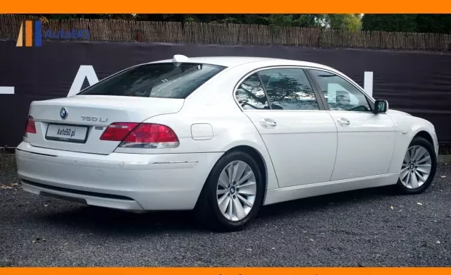BMW Seria 7 750i L