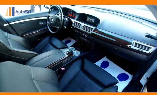 BMW Seria 7 750i L