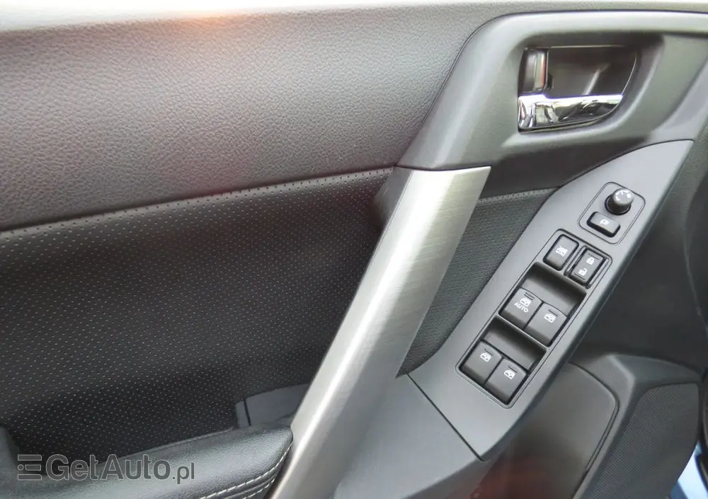 SUBARU Forester 2.0 D Exclusive Lineartronic