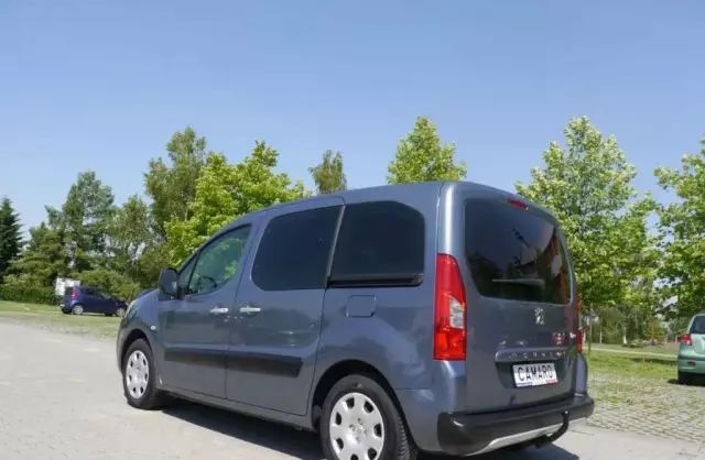 PEUGEOT Partner 