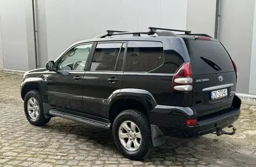 TOYOTA Land Cruiser 