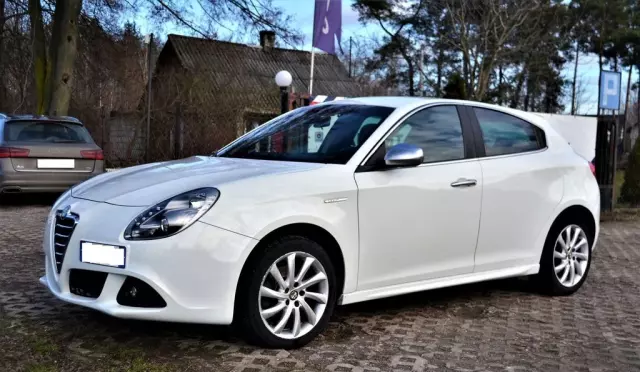 ALFA ROMEO Giulietta 